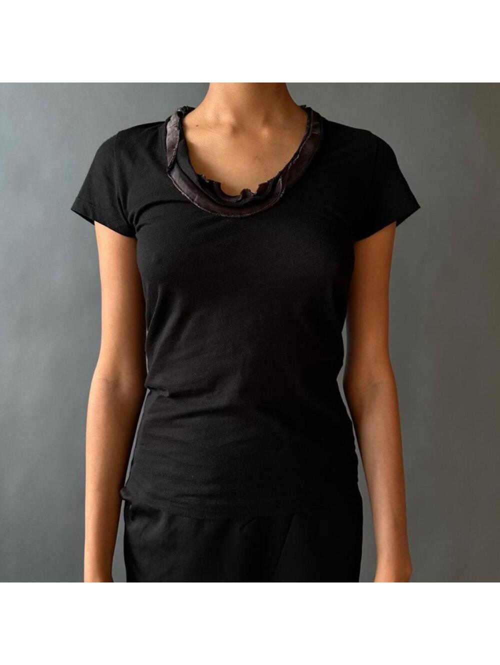 Sacai Raw Collar Tee